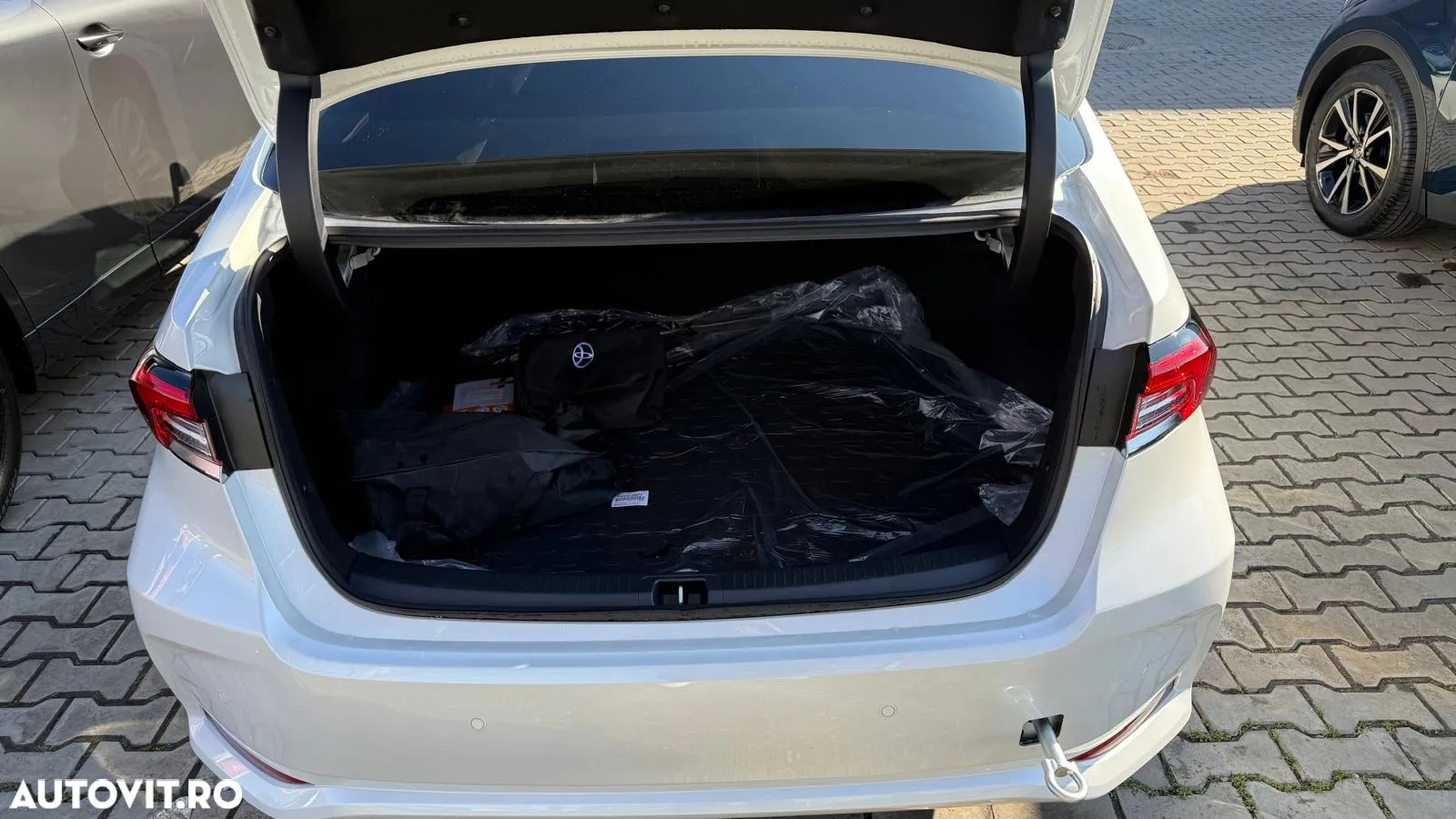 Toyota Corolla 1.8 HSD Dynamic - 5