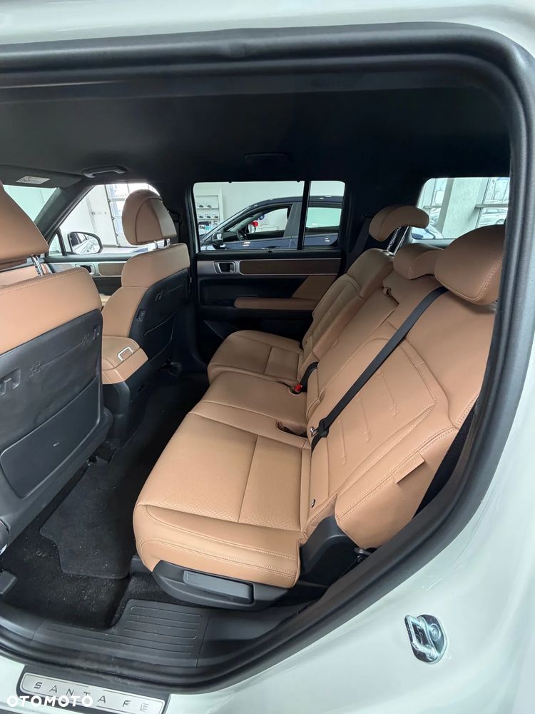 Hyundai Santa Fe 1.6 T-GDI HEV Smart - 8