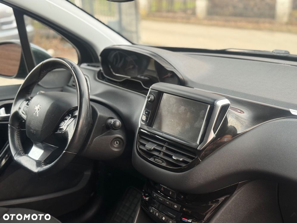 Peugeot 208 e-HDi FAP 92 Stop&Start Allure - 16