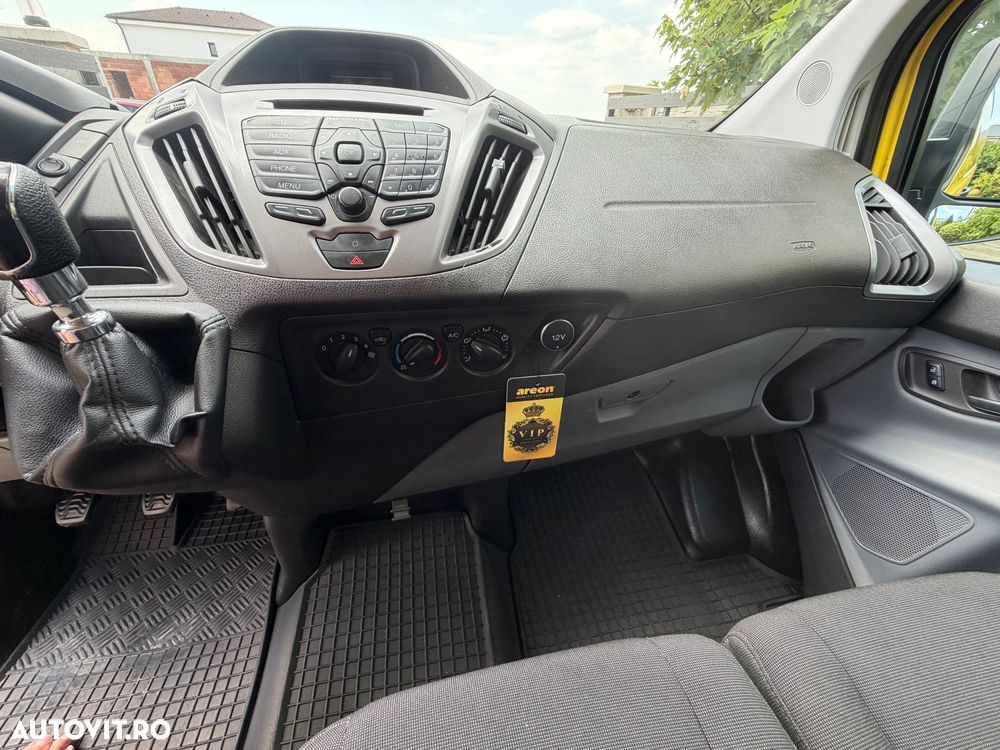 Ford Transit Custom SWB Van Cabina Dubla Trend - 14