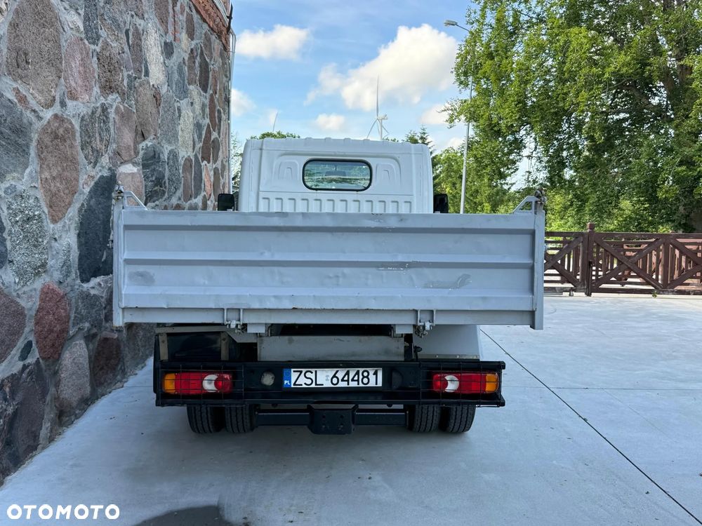 Nissan CABSTAR - 7
