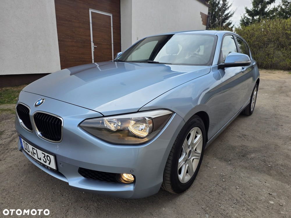 BMW Seria 1 116i - 30
