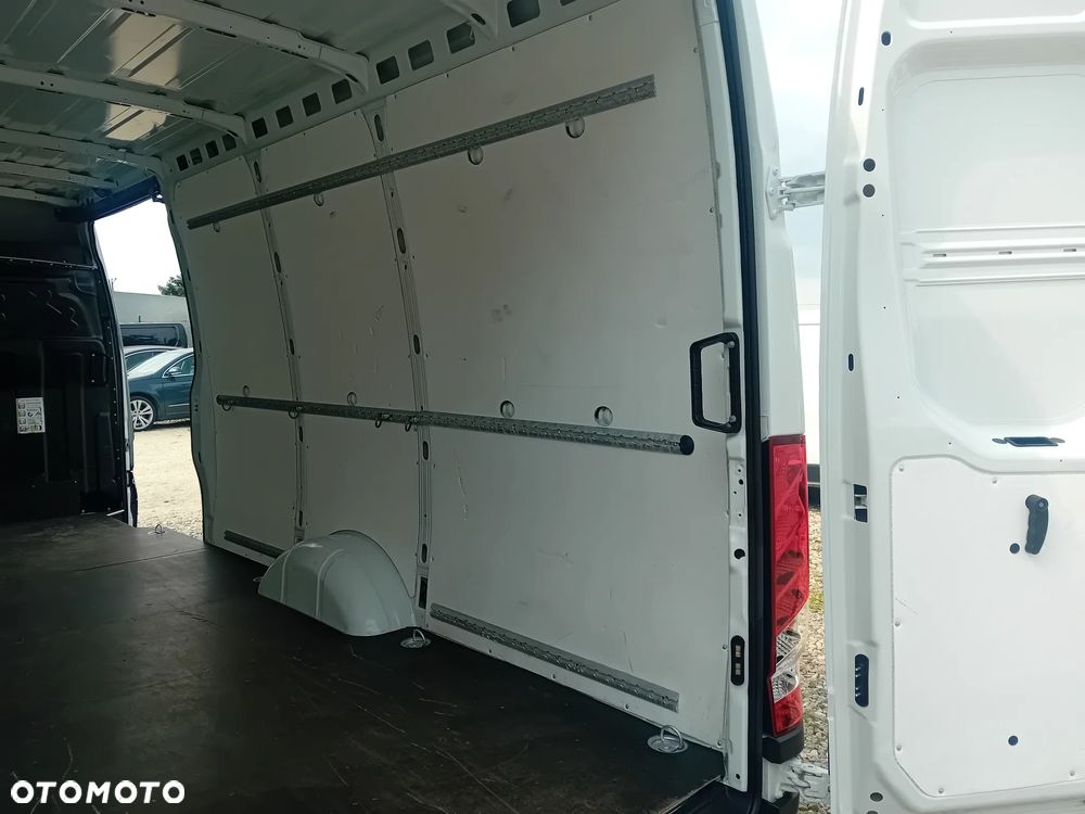 Iveco Daily - 11