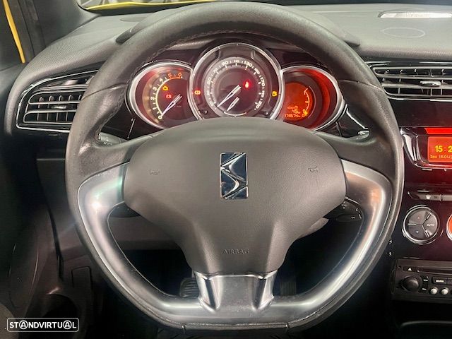 Citroën DS3 1.6 e-HDi So Chic 95g - 8