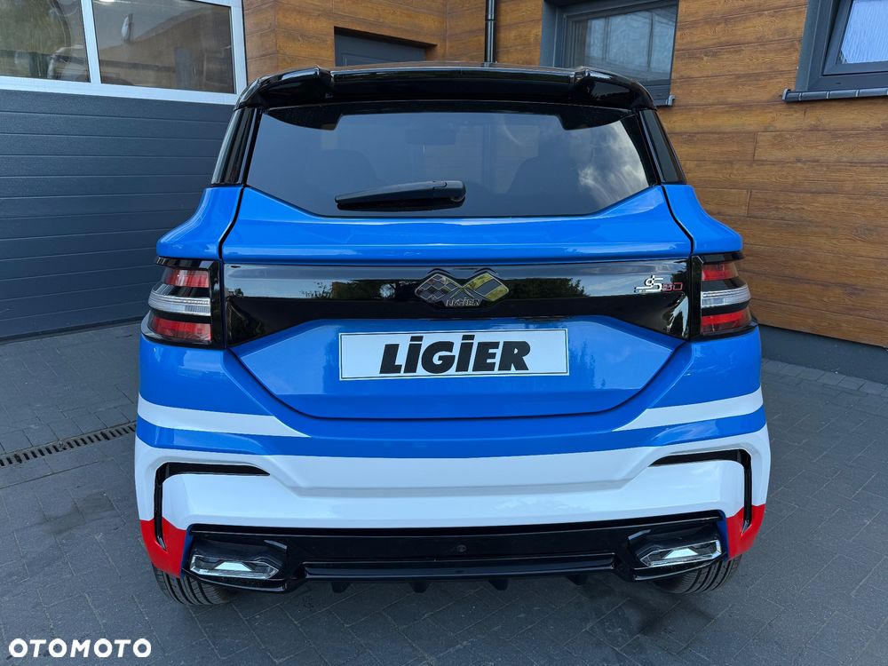 Ligier JS50 - 8