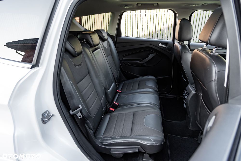 Ford Kuga 2.0 TDCi 4x4 Titanium - 21
