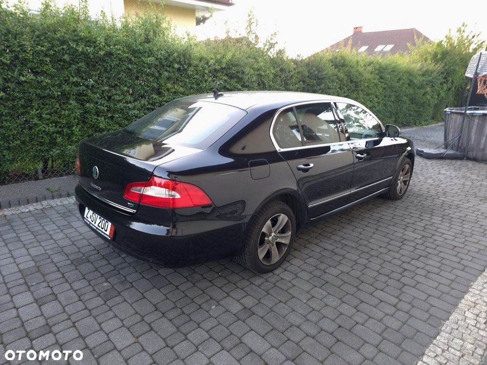 Skoda Superb 2.0 TDI Platinum - 3