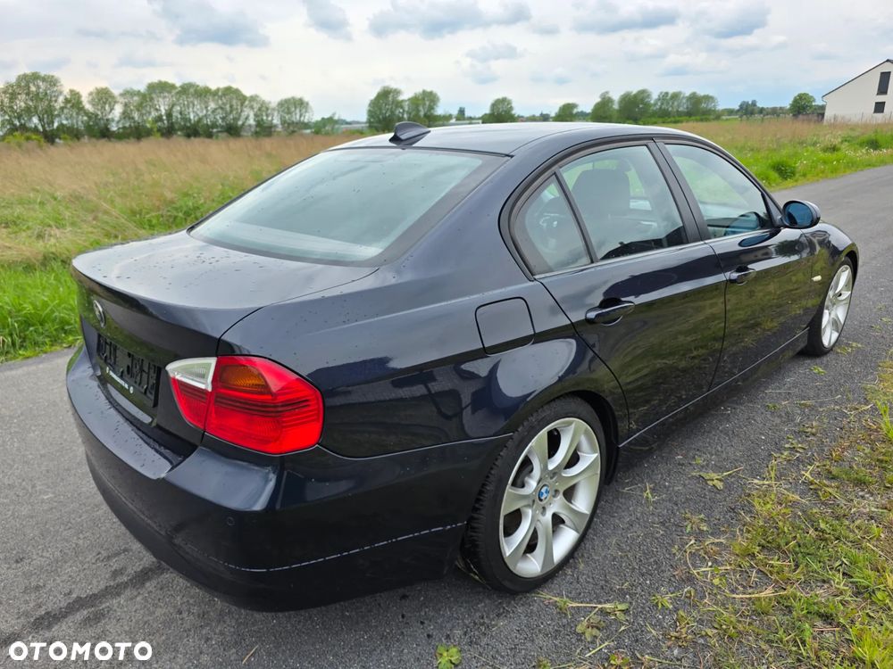 BMW Seria 3 320d - 10
