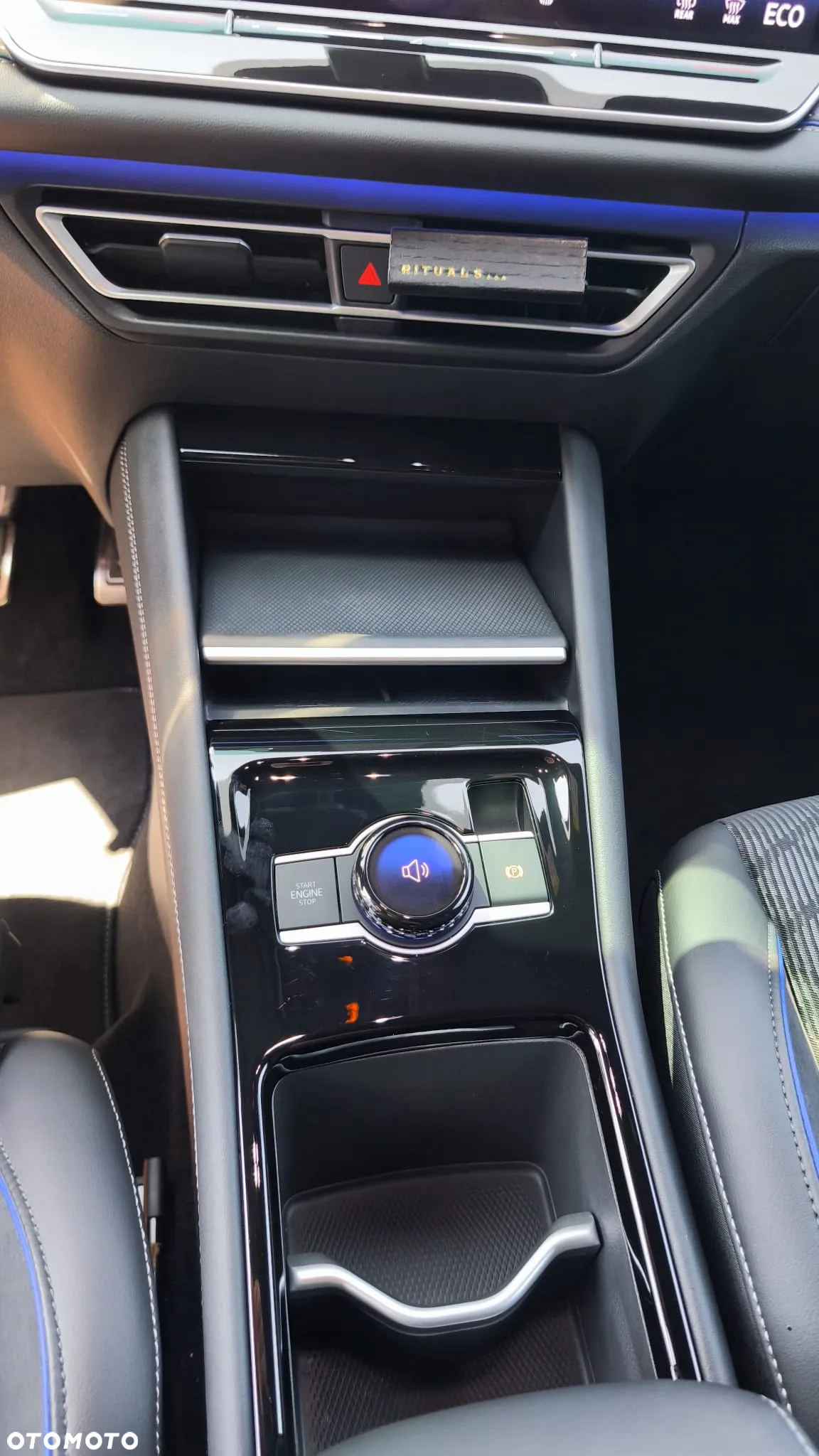 Volkswagen Tiguan 1.5 eTSI OPF DSG R-Line - 15