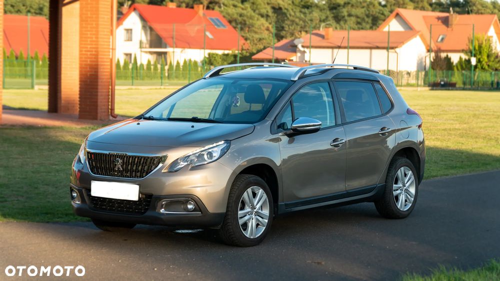 Peugeot 2008 PureTech 110 Stop&Start Style - 1