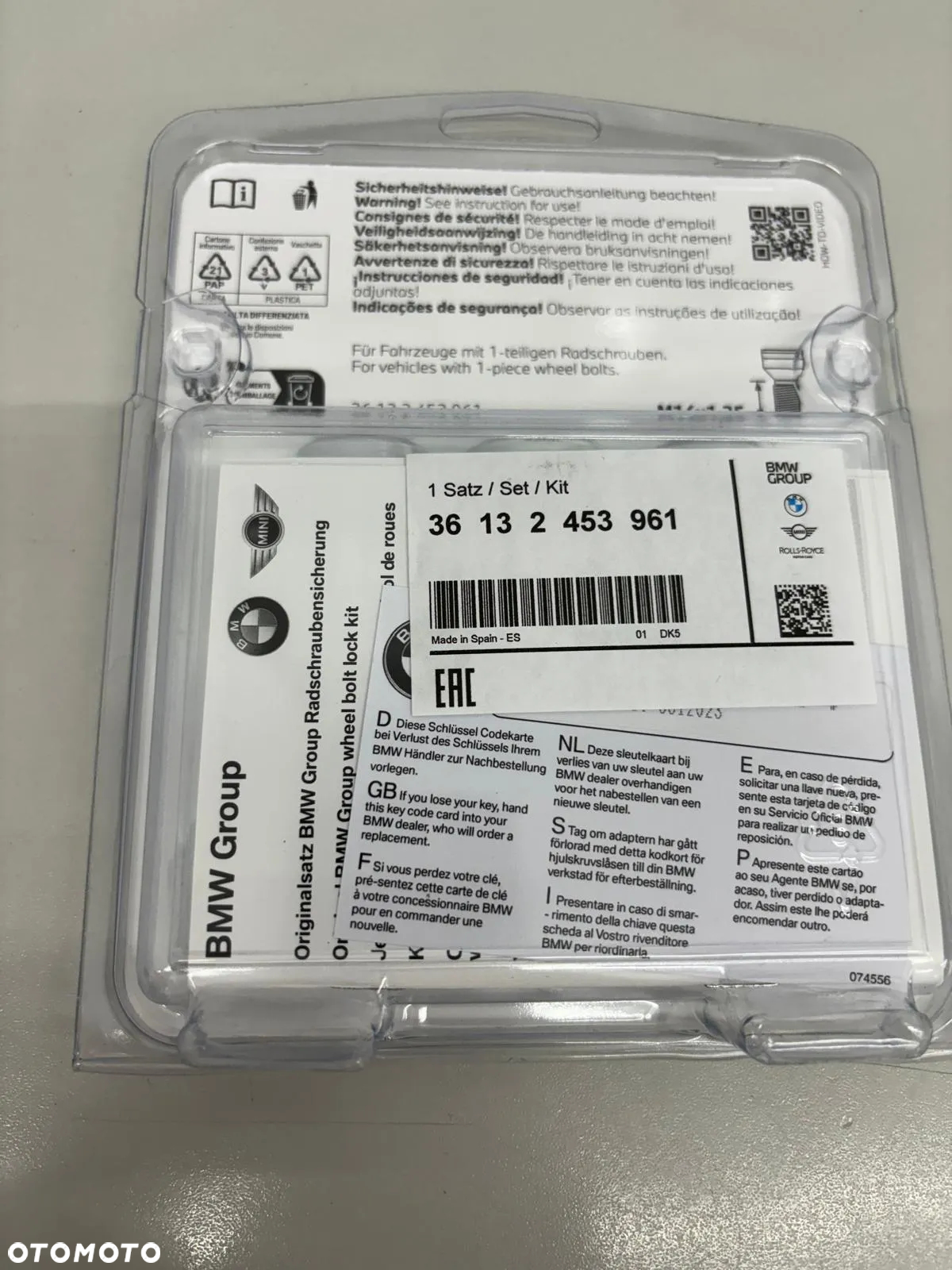 Komplet śrub zabezpieczjących BMW(nr 36132453961) - 2