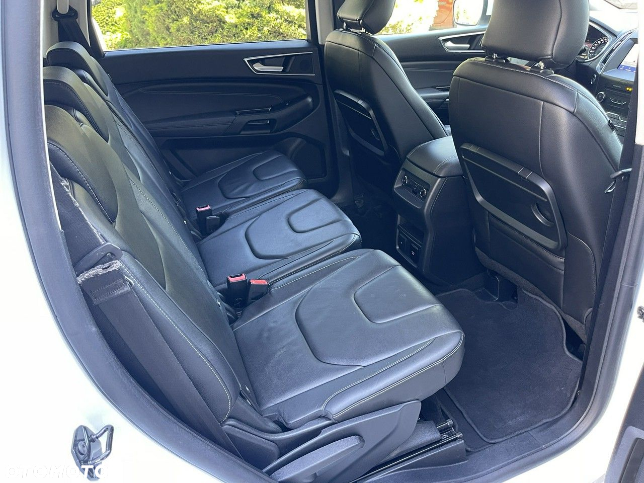 Ford S-Max - 29