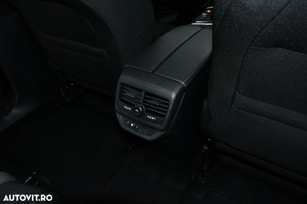Peugeot 3008 BlueHDi 130 Stop & Start Allure Business-Paket - 38