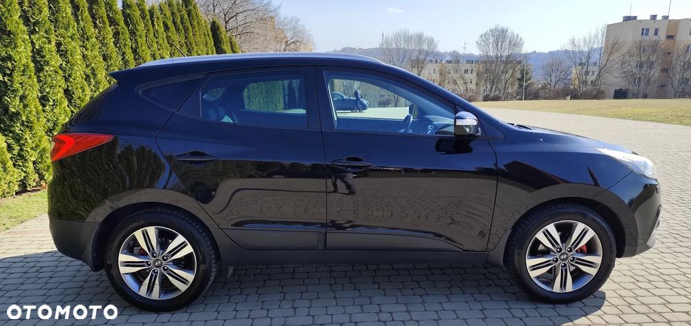 Hyundai ix35 2.0 CRDi Premium 4WD - 2