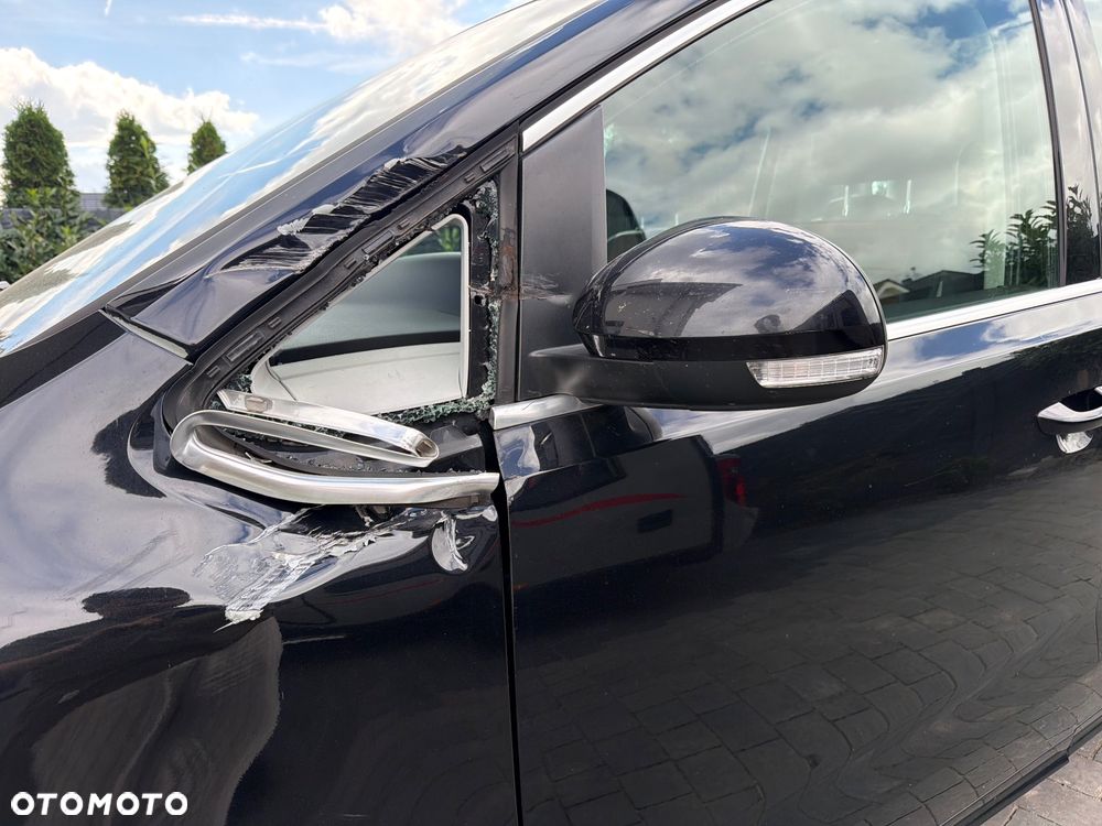 Volkswagen Sharan 2.0 TDI Exclusive Edition - 11