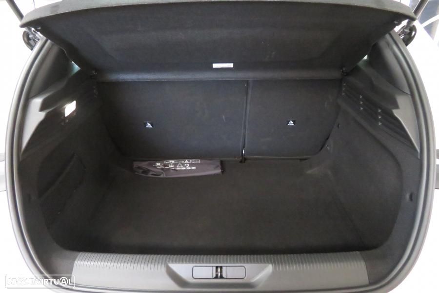 Peugeot 308 1.2 Hybrid Style e-DCS6 - 24