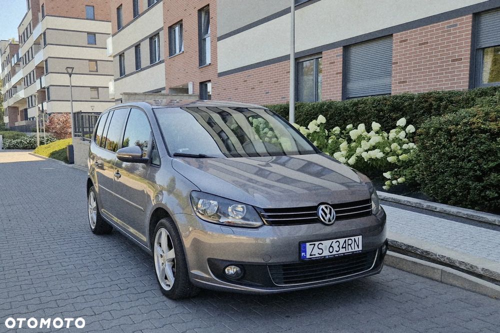 Volkswagen Touran 1.4 TSI Comfortline DSG - 6