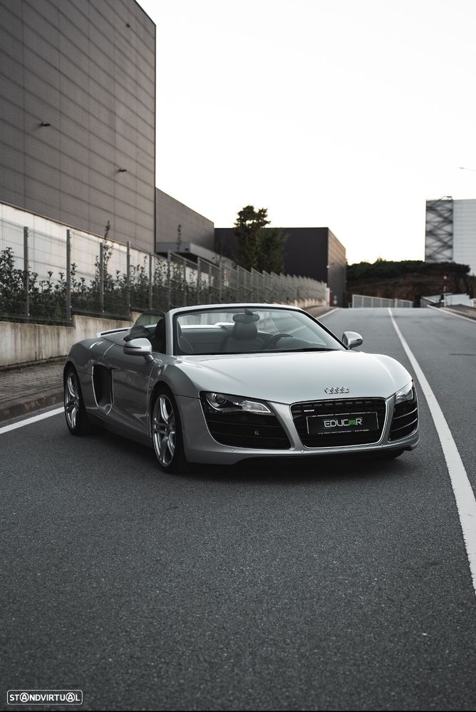 Audi R8 Spyder 4.2 FSI quattro R tronic - 33