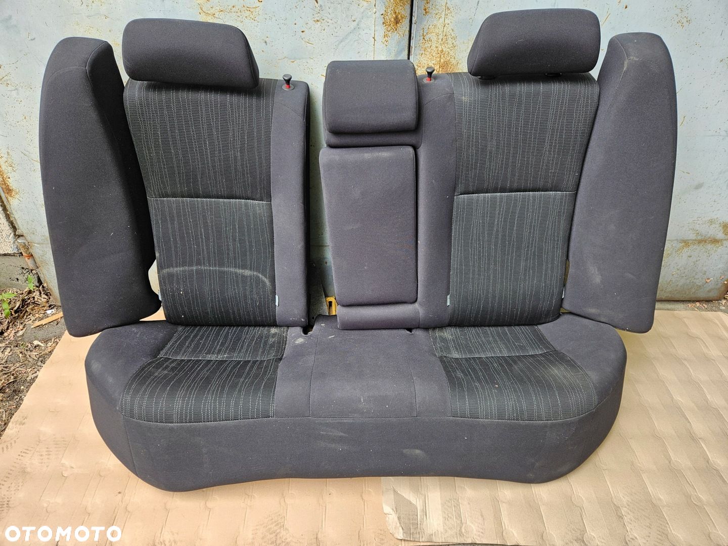 TOYOTA COROLLA E15 07-12 KANAPA FOTELE - 1