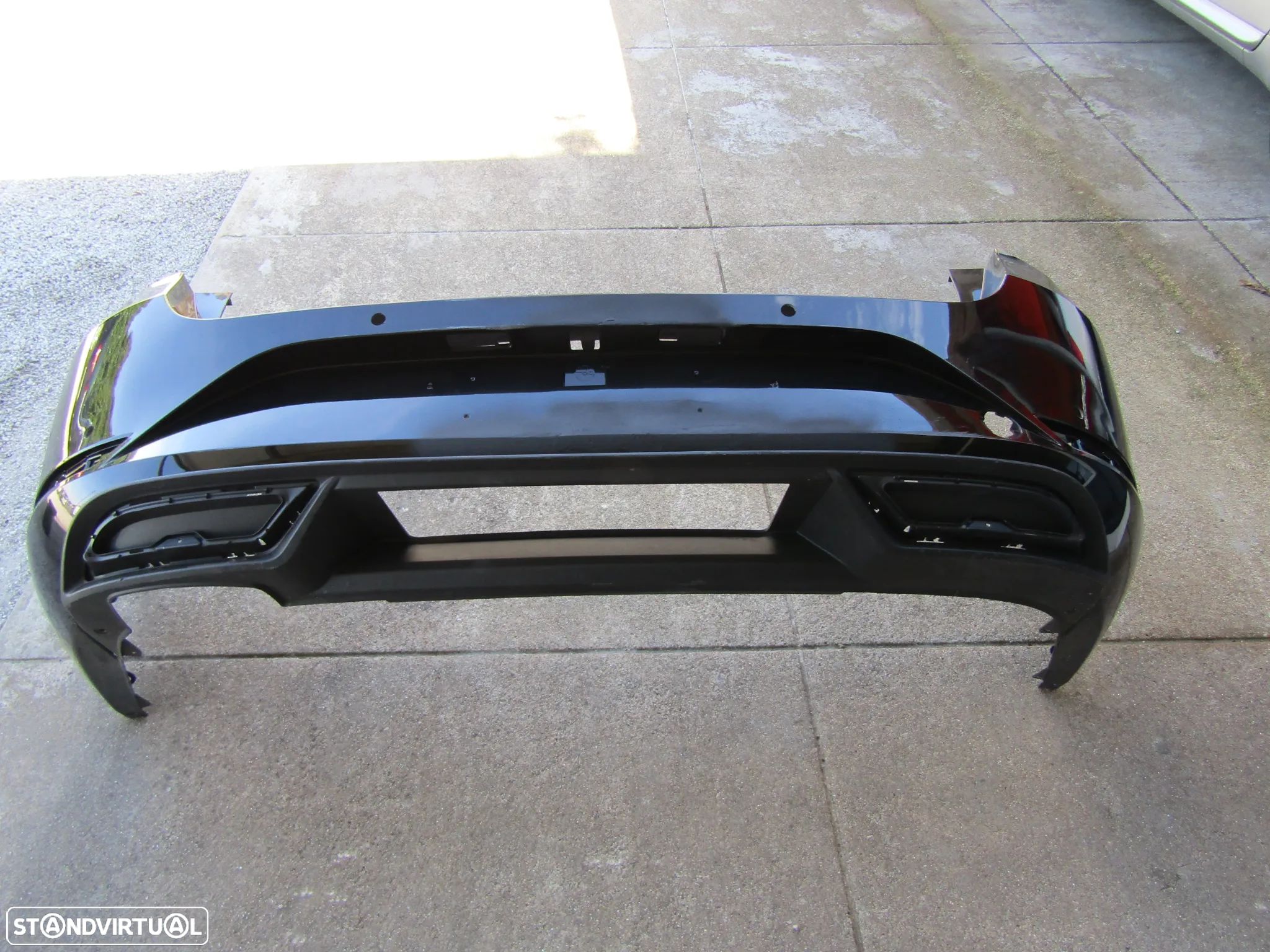 Para-choques tras Seat Leon carrinha ano 2023 (original), ver detalhes - 1