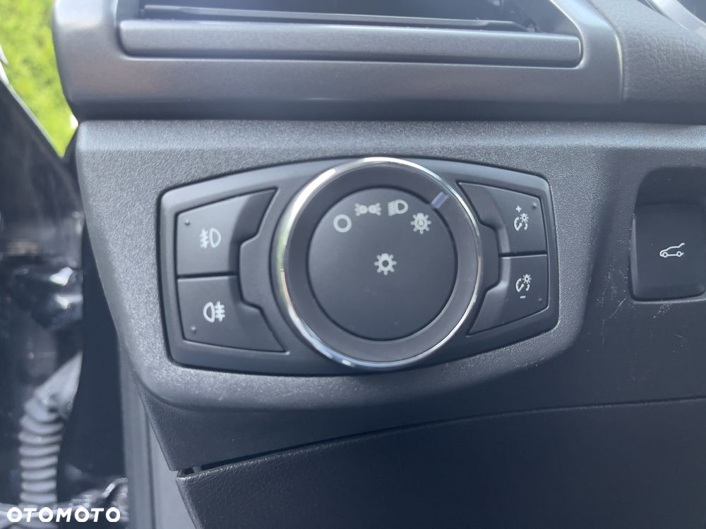Ford Mondeo - 14