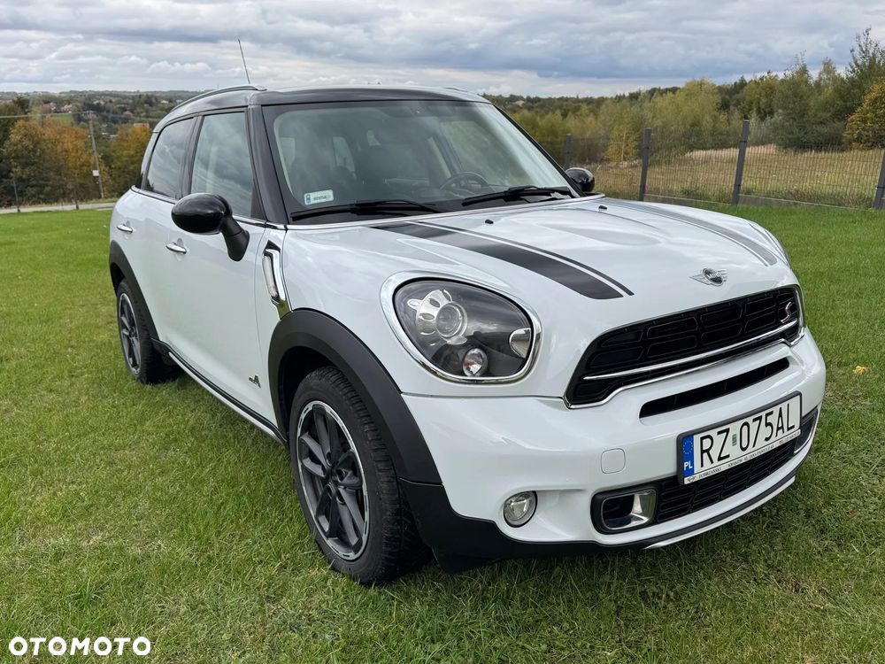 Mini Countryman 2015 photo 2