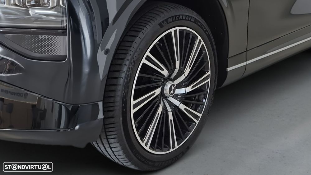 Xpeng G9 98 kWh AWD Performance - 4