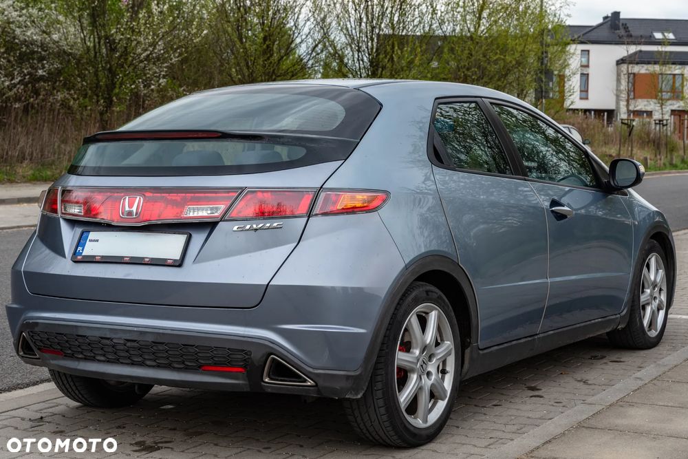 Honda Civic 1.8i-VTEC Comfort - 2