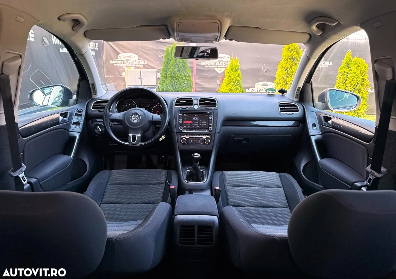 Volkswagen Golf - 23