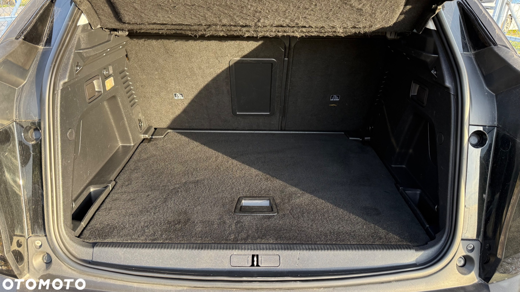 Peugeot 3008 1.6 BlueHDi Active S&S - 19