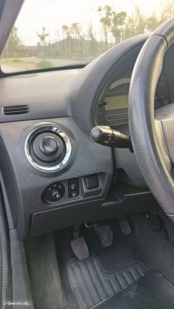 Citroën C2 1.1 VTR - 17