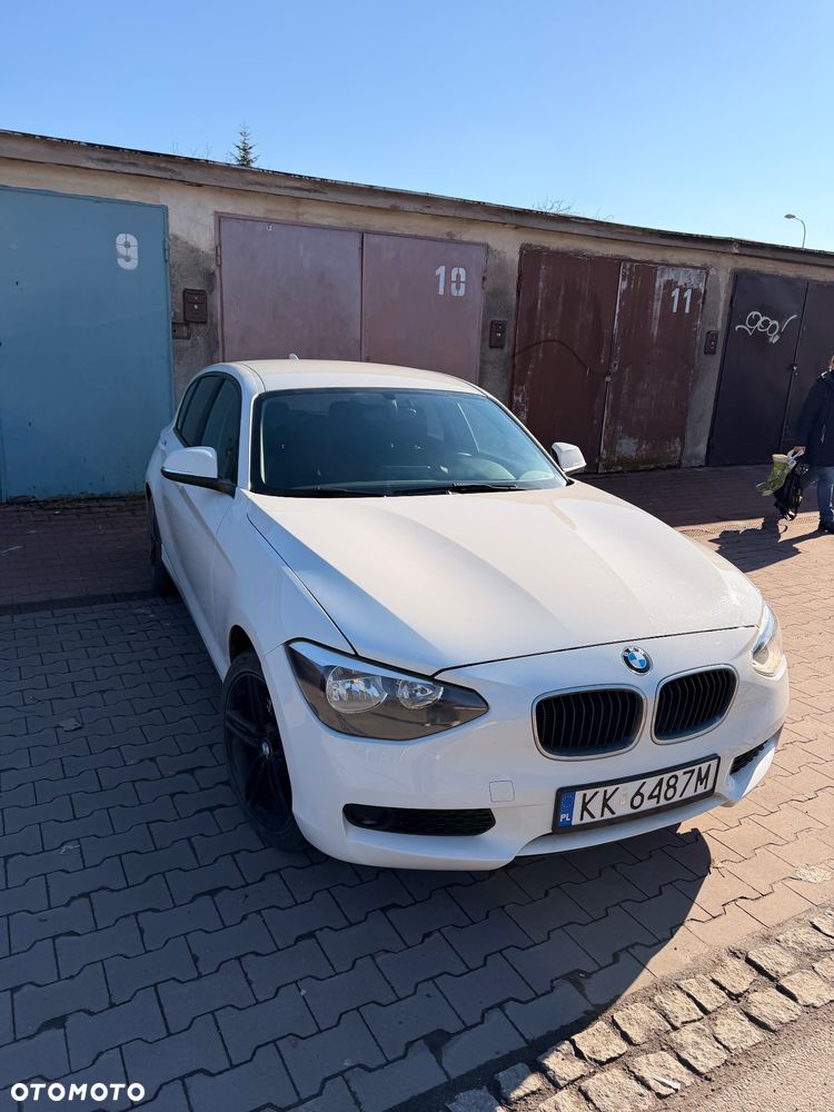 BMW Seria 1 114i - 9