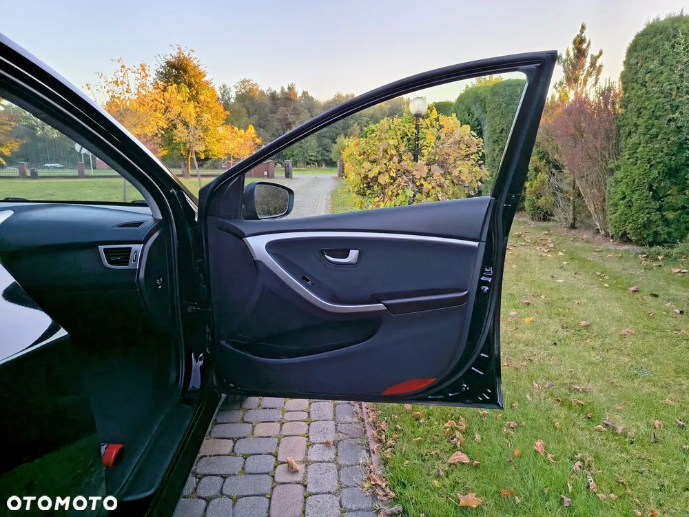 Hyundai i30 1.6 CRDi Style - 18