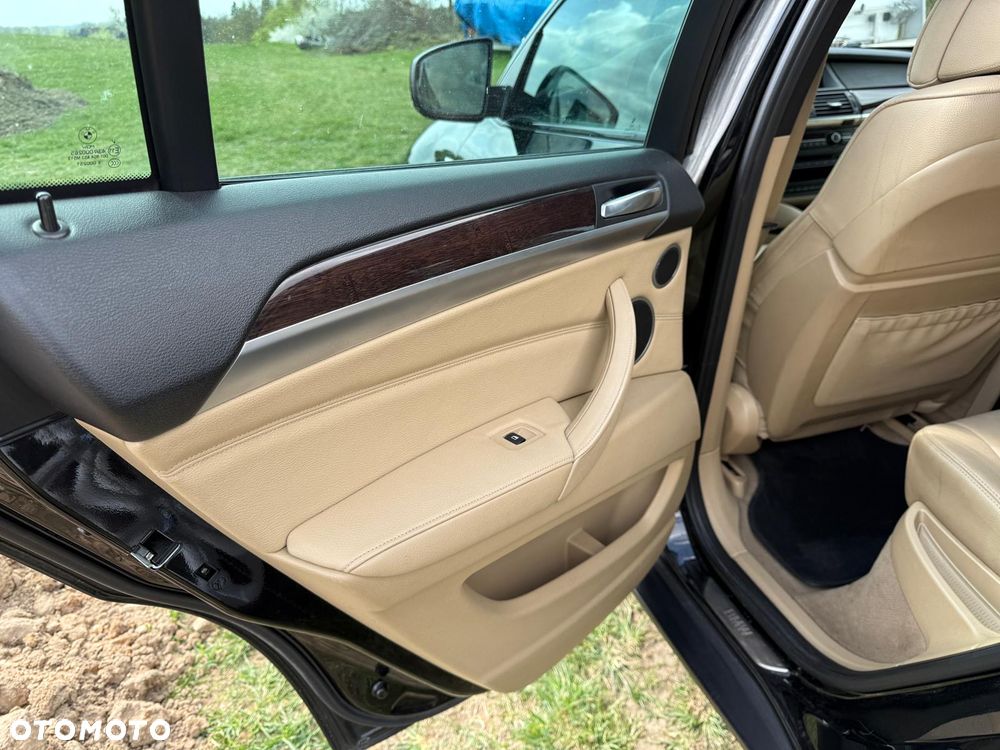 BMW X6 xDrive40d Edition Exclusive - 31