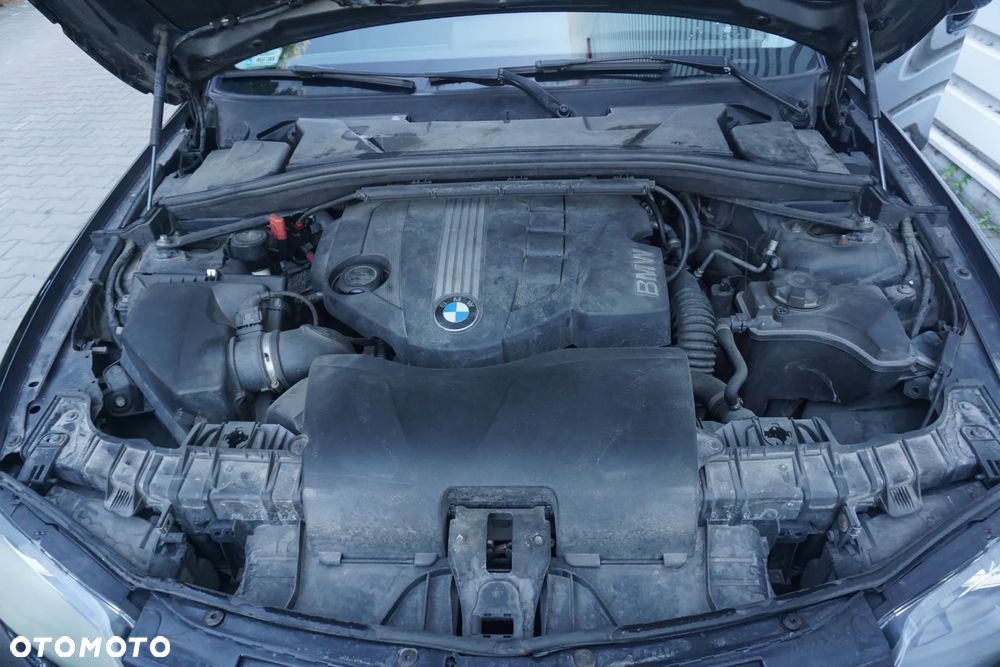 BMW Seria 1 118d DPF - 33