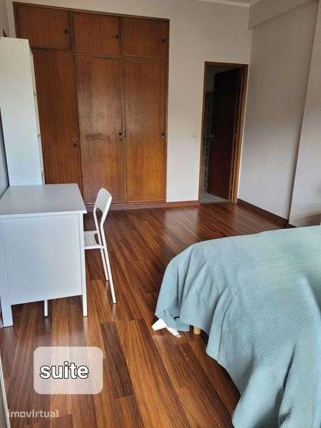 Arrendo T2 com mobilia na Encosta do Sol - Grande imagem: 4/8