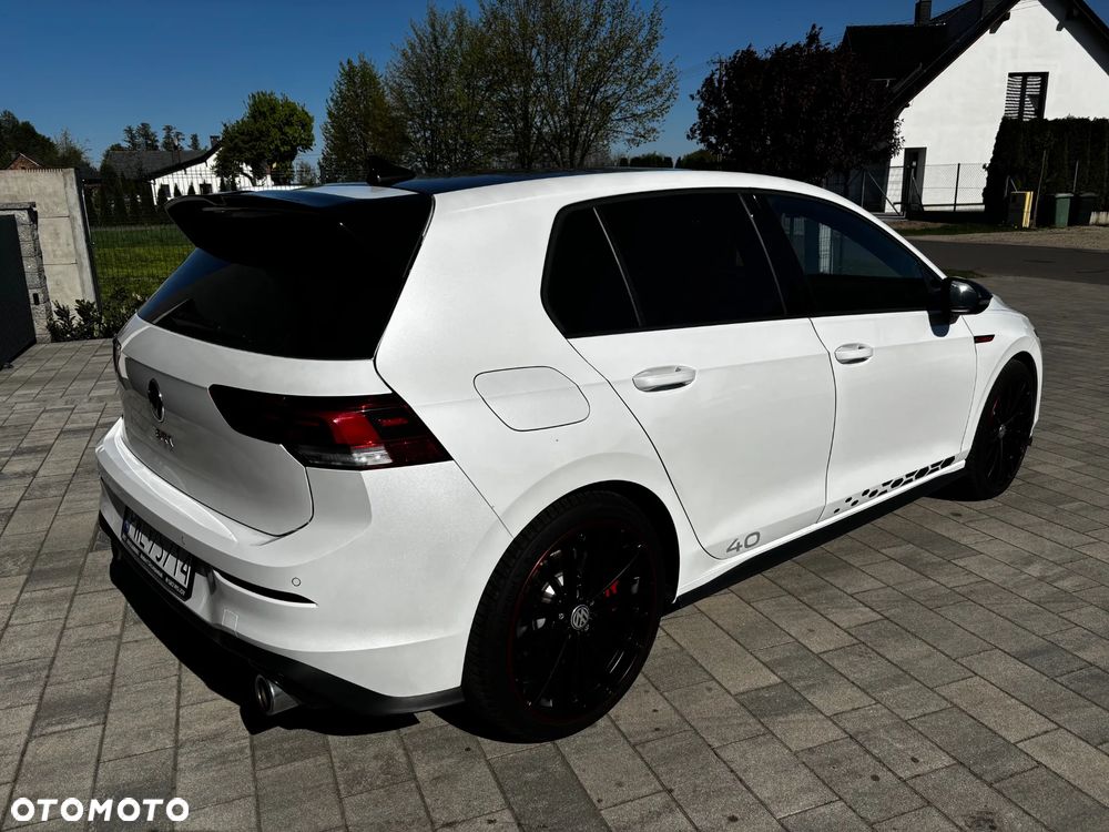 Volkswagen Golf VIII 2.0 TSI GTI DSG - 2