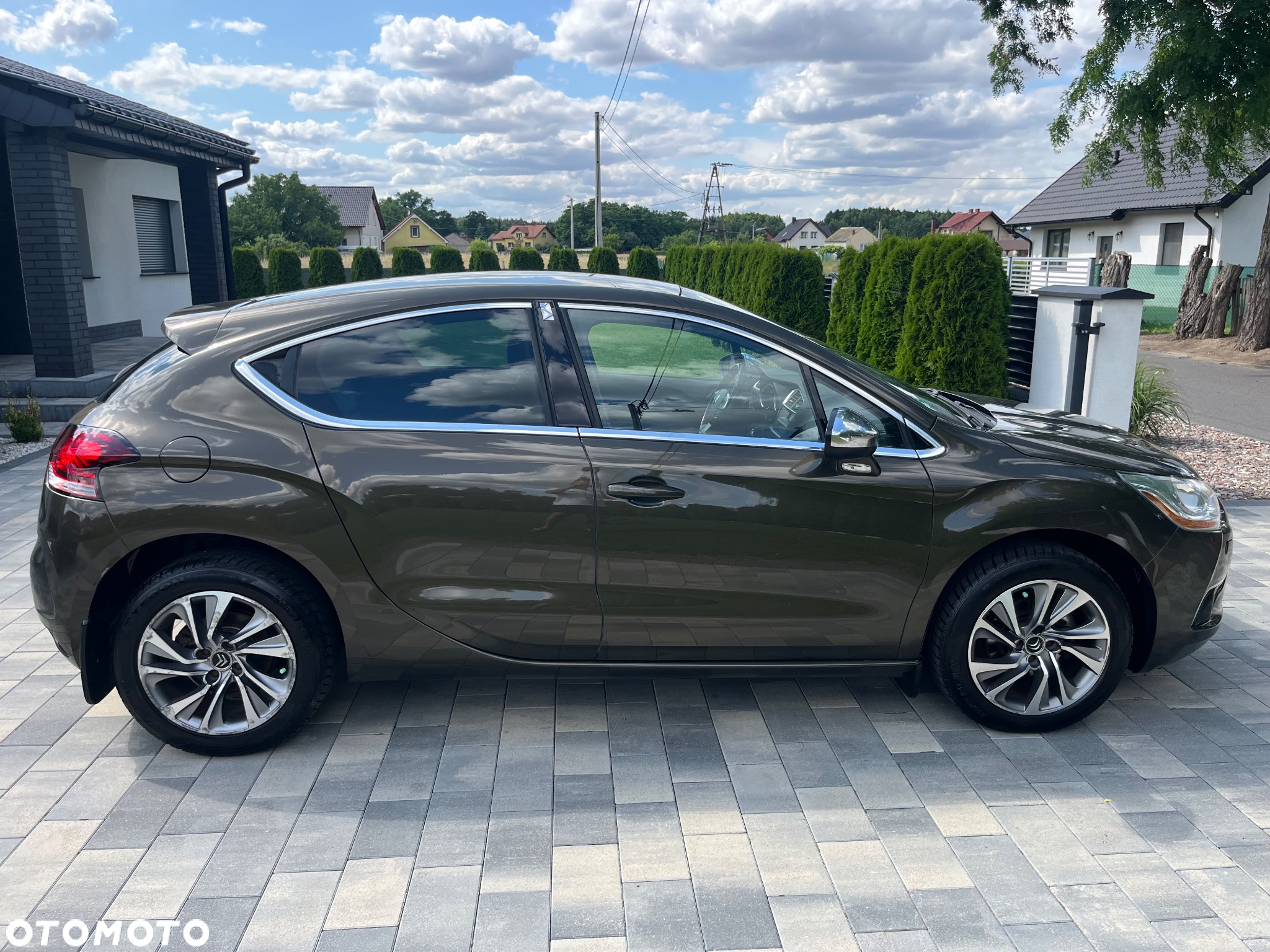 Citroën DS4 1.6 e-HDi SoChic MCP - 7