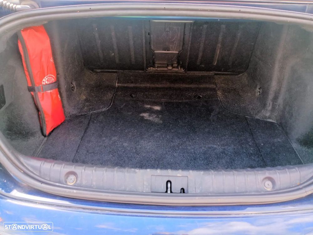 Alfa Romeo 159 1.9 JTDM 16V Sportiva - 21