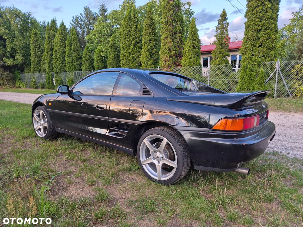 Toyota MR2 - 5