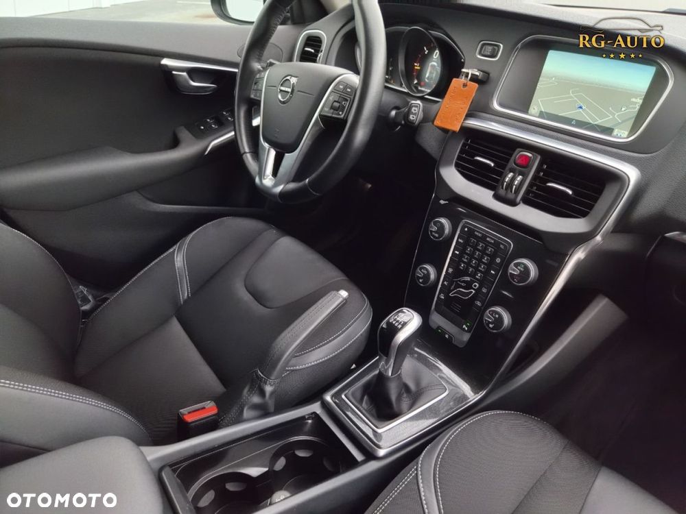 Volvo V40 - 31