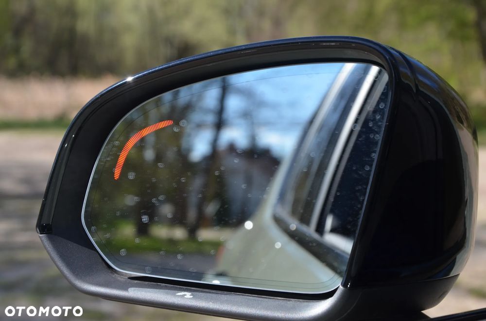 Volvo XC 40 B5 B AWD Ultimate Dark - 28