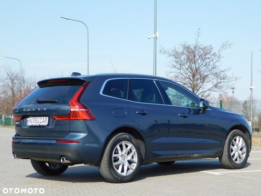 Volvo XC 60 D3 Momentum Pro - 7