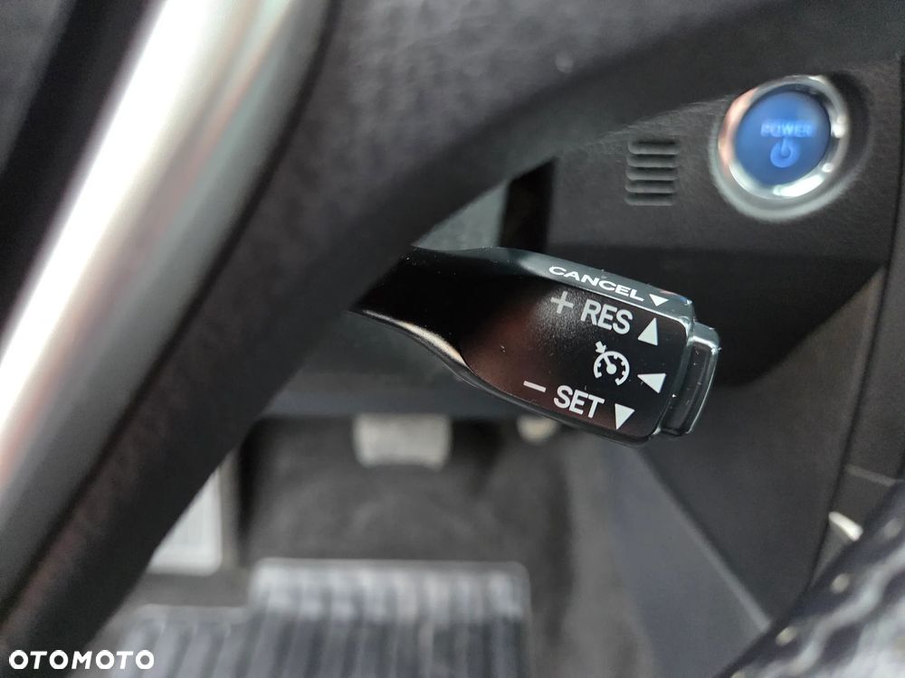 Toyota Auris 1.8 HSD Luna - 15