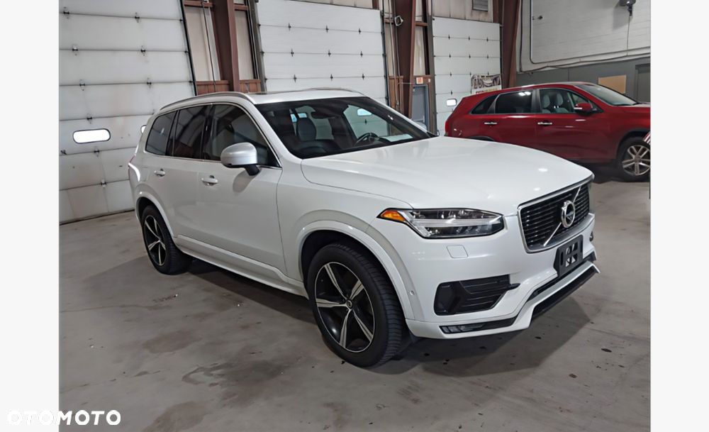 Volvo XC 90 - 2