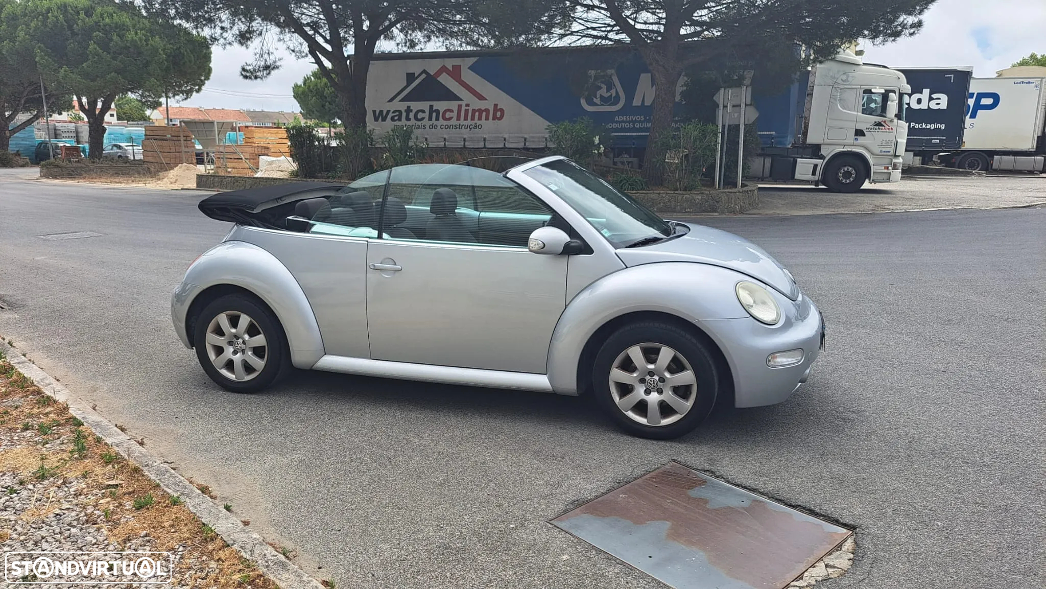 VW New Beetle Cabriolet 1.9 TDi - 17