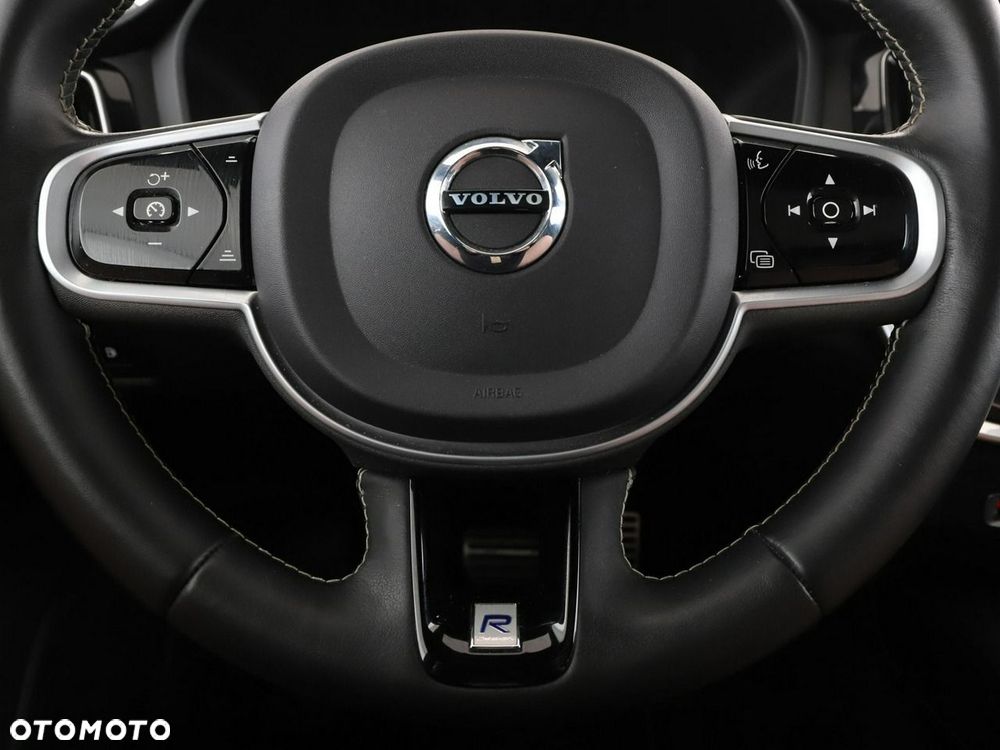 Volvo V60 T8 AWD Recharge Geartronic RDesign - 22