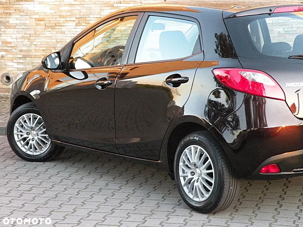 Mazda 2 1.3 Exclusive - 26