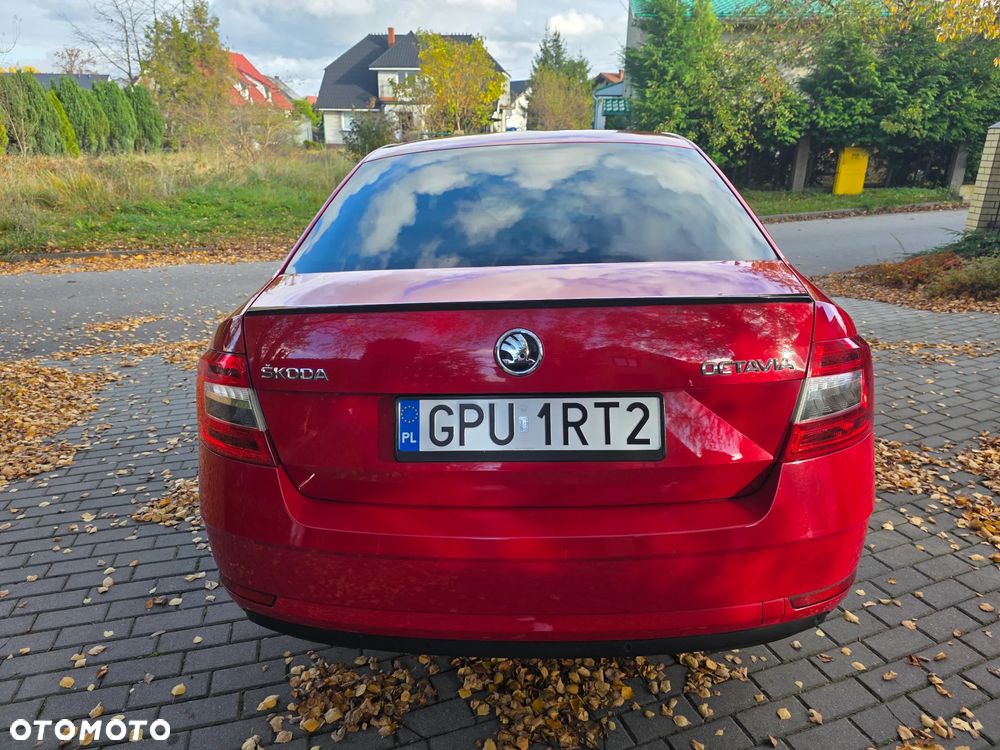 Skoda Octavia 1.4 TSI Style DSG - 5