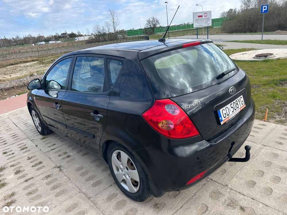 Kia Ceed 1.4 Optimum - 9